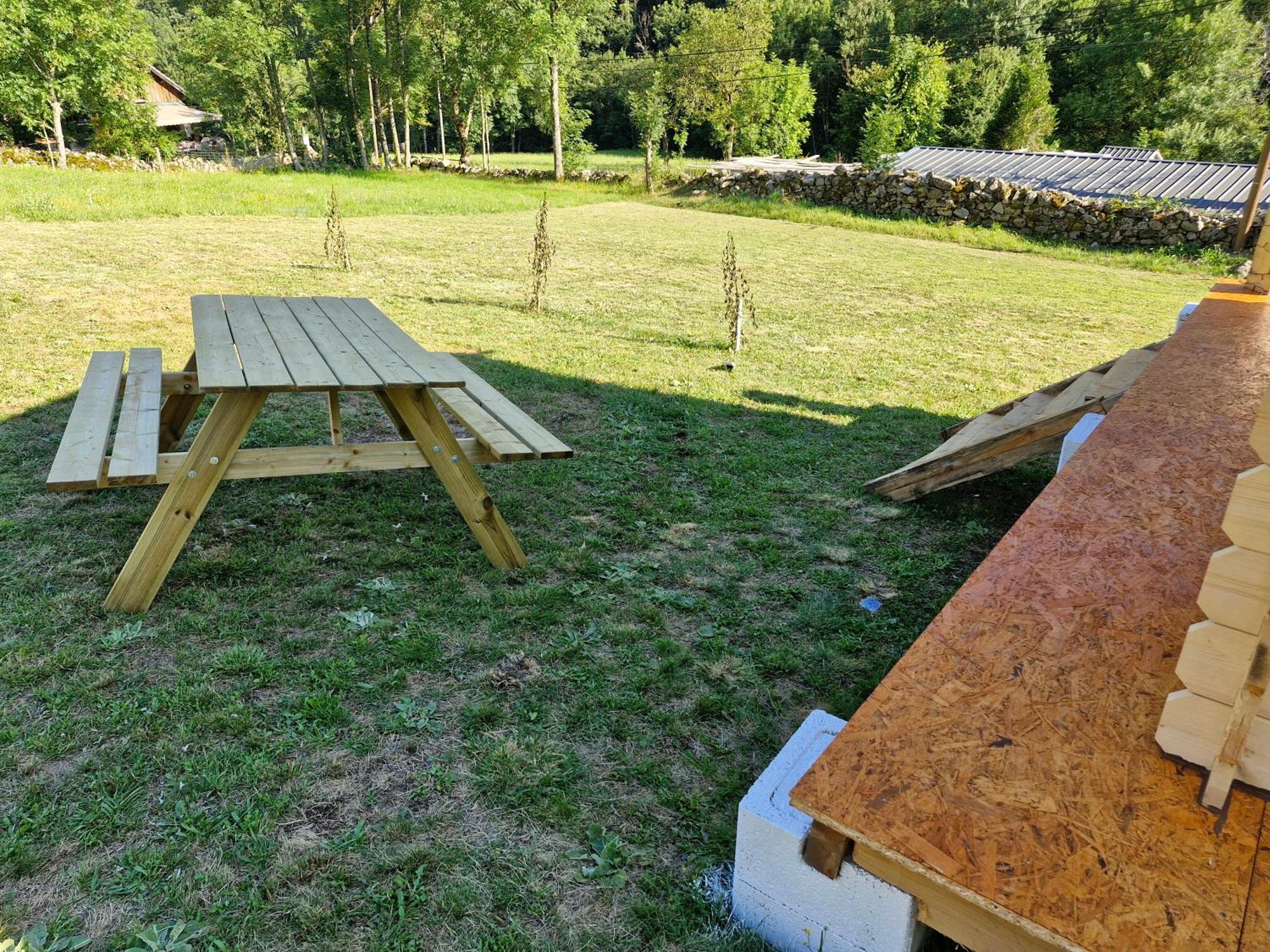 La Cabane Des Lucioles Saint-Julien-Boutieres エクステリア 写真